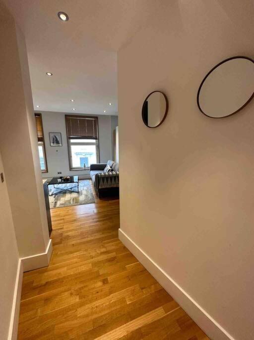 Апартаменты Grand Living Near Piccadilly Cov11 Лондон Экстерьер фото